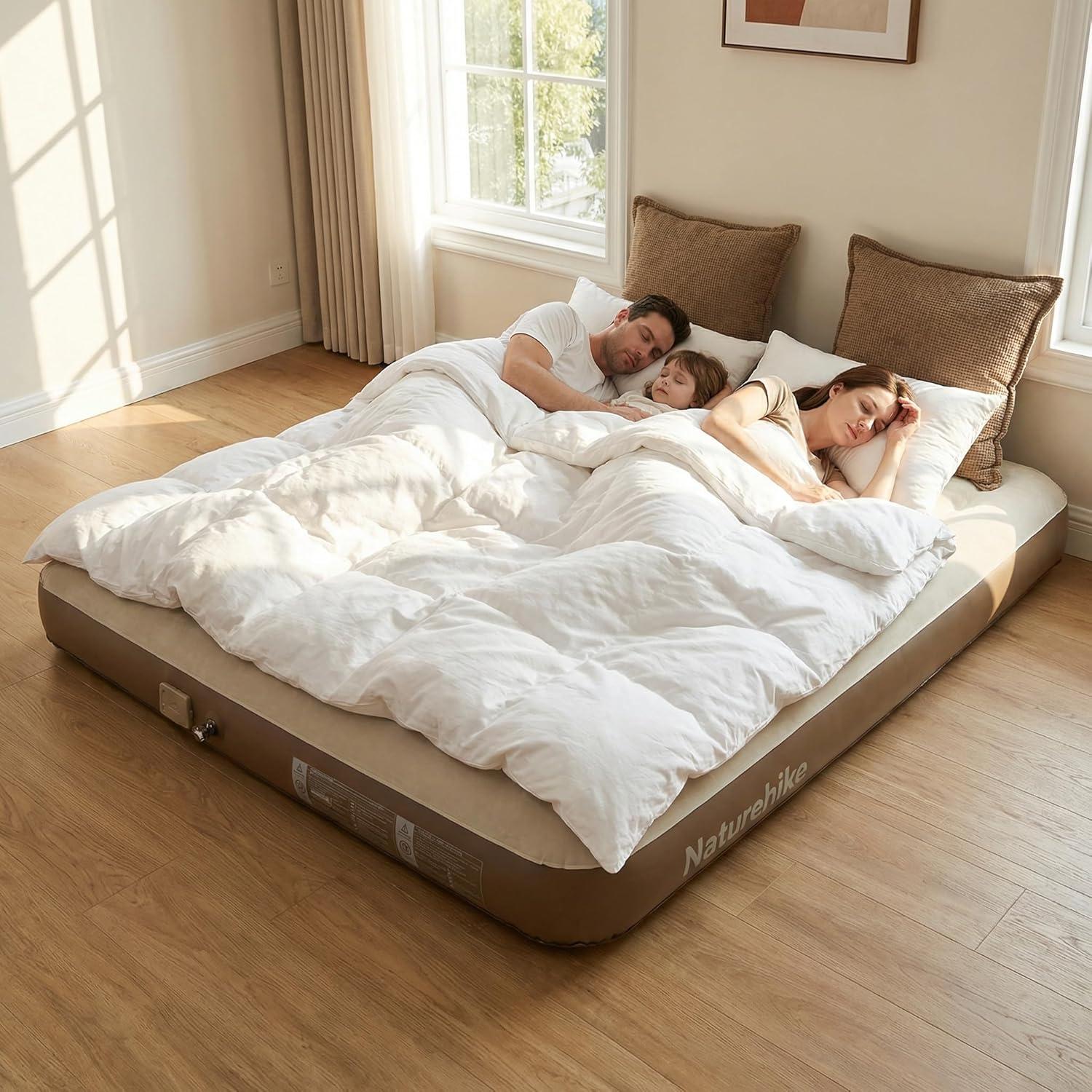 image:imageNaturehike Compact King Size Air Mattress with Builtin USB Rechargeable Pump 992 lbs Max Support Inflatable Mattresses Blow up Mattress Air Bed for Home Camping Guests TravelBrown